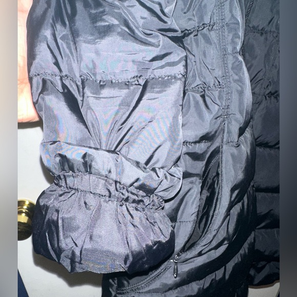 North Face 3/4 Coat - Picture 3 of 5